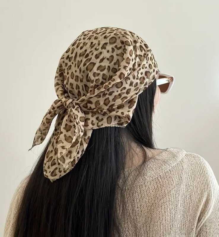 PAÑOLETA LEOPARDO MULTIUSOS UNITALLA YE-013