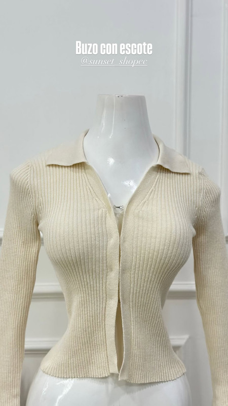 Abrigo beige de broches tejido talla s