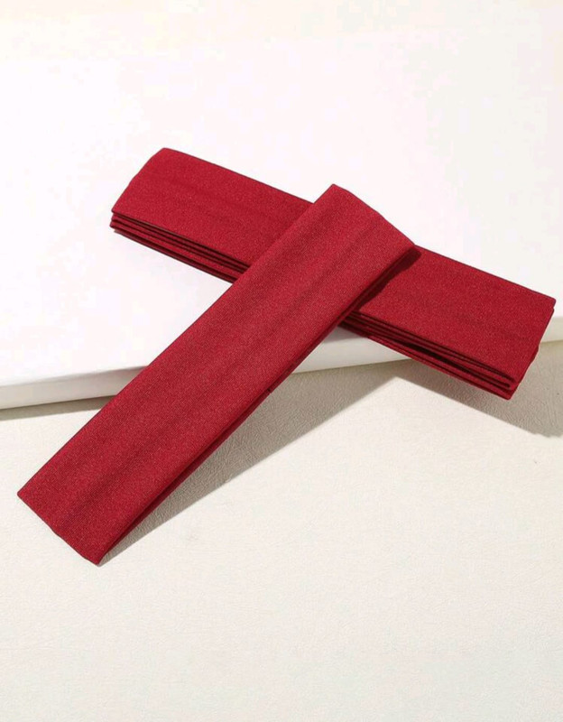 Cintillos de tela rojo