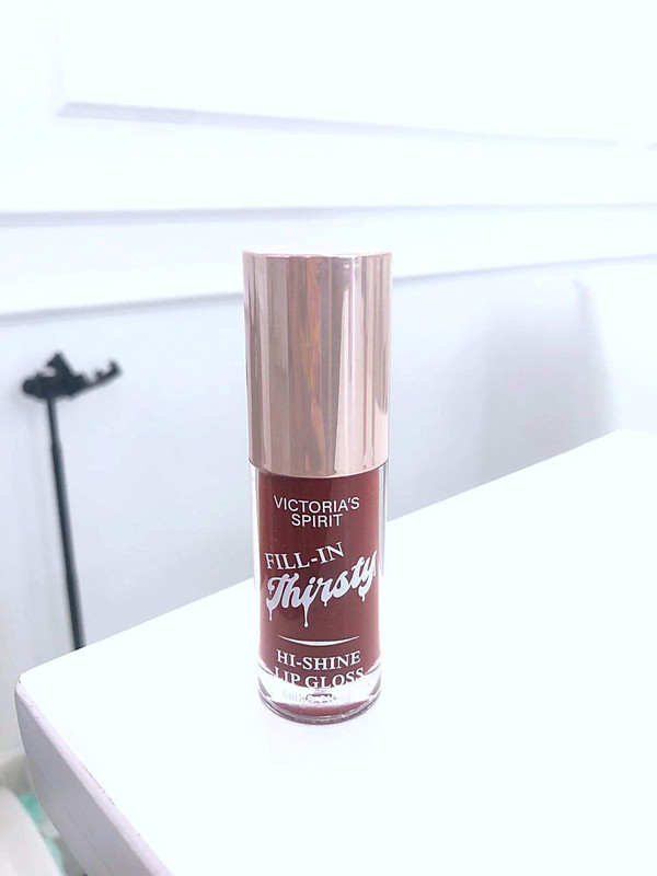 Lip Gloss Fill in Thirsty Marca Victoria Spirit  Tono Café