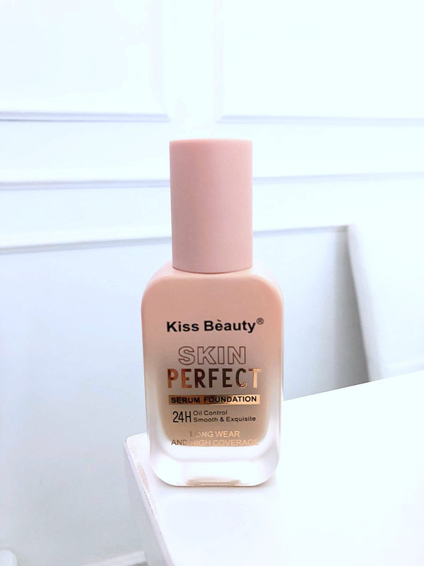 Base de maquillaje Skin Perfect Marca Kiss Beauty  230