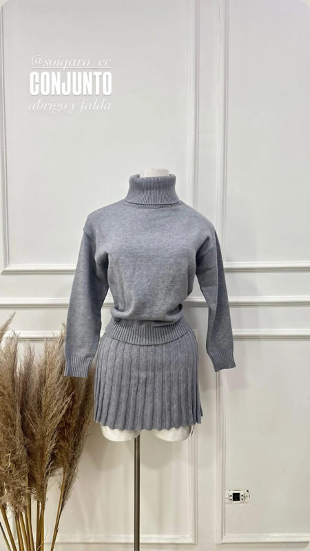 conjunto gris de falda plegada y abrigo de lana M