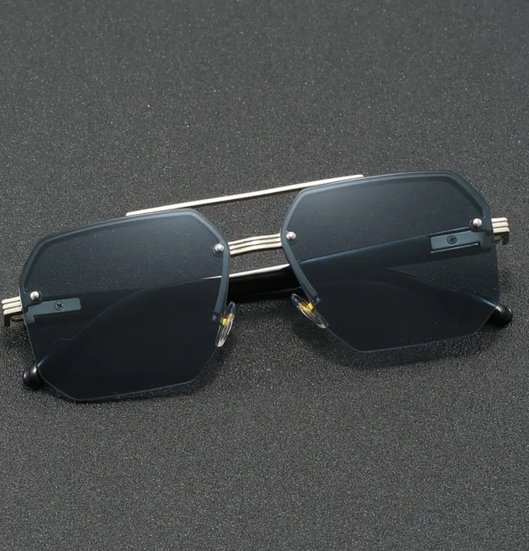 GAFAS DE SOL NEGRAS CON FILO PLATEADO AVIATOR