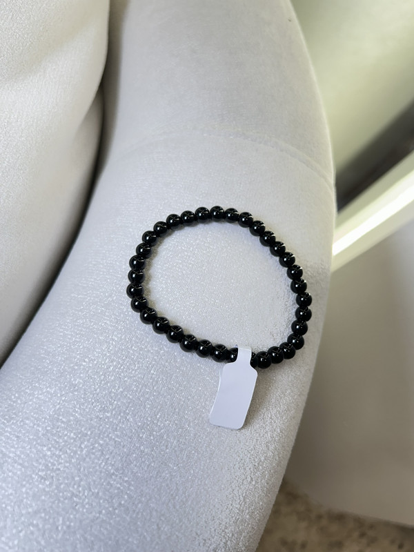 PULSERA DE PIEDRA NEGRA BRILLOSA