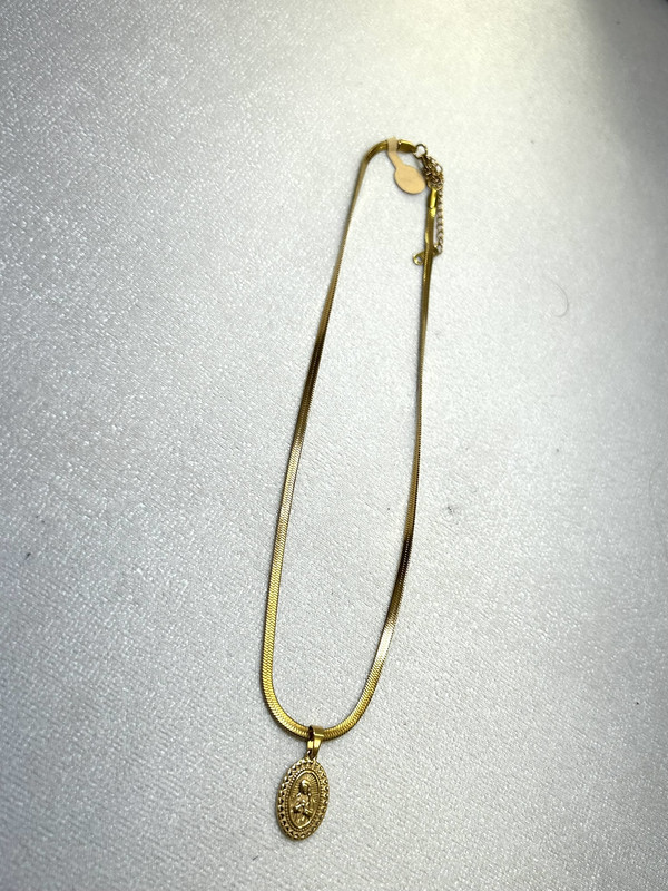 CADENA DE ACERO DIJE DE VIRGEN 