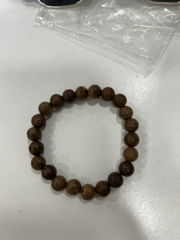 PULSERA DE MADERA CAFE CLARO 