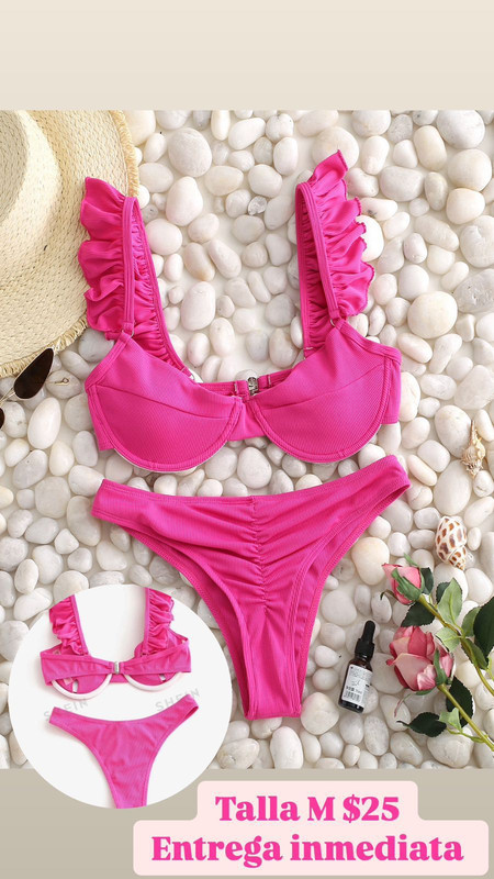 traje de baño rosado con varillas 