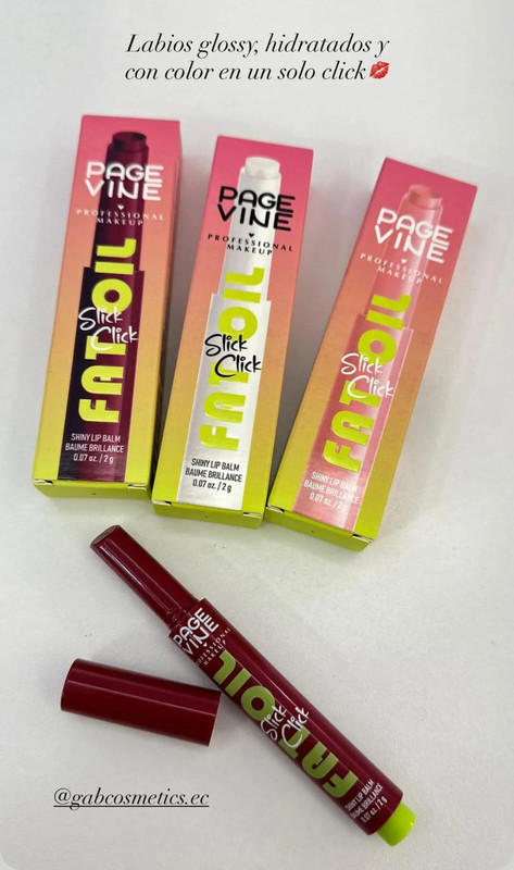 Fat Oil Slick Click de Page Vine tendrás todo en uno: hidratación profunda, un acabado glossy espectacular y un toque de color que eleva cualquier look 💋