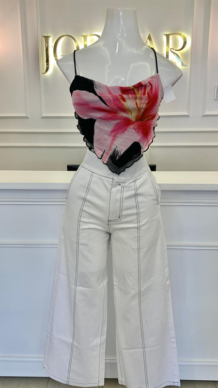 Top espalda descubierta Negra con flor Talla XS