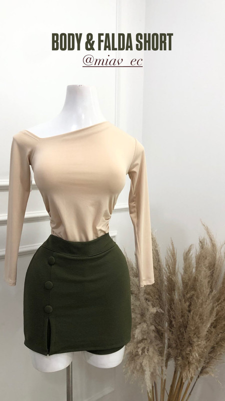 falda short scuba con botones colores verde militar y beige 1-34