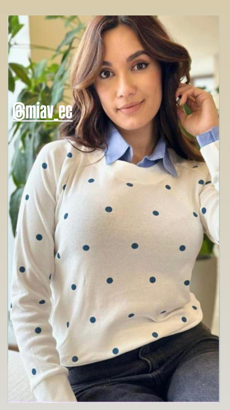 Camibuzos cuello algodón blanco puntos azules talla M, puntos café talla S  1-67