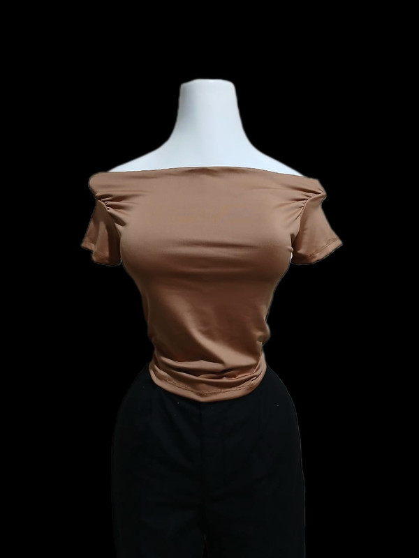Blusa  los hombros, Color Manjar, Talla S/M, Tela Suplex Cod M008