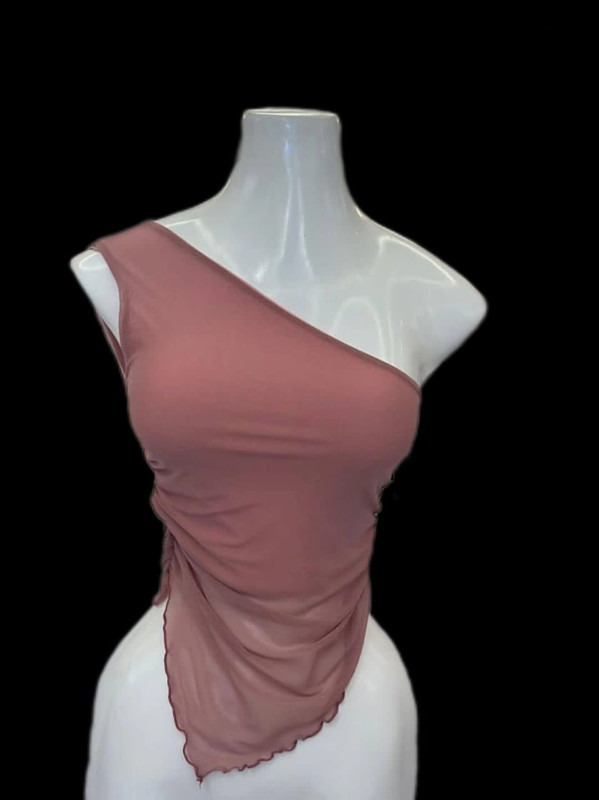 Blusa asimetrica de un hombro, color rosa, azul, negro, Talla S/M Tela maya con forro Cod 093B2