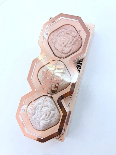 [UNIVERSE PIINK-000161] Paleta de iluminadores x3 tonos diseño de flores Marca Anylady