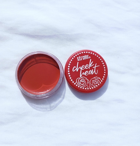 [UNIVERSE PIINK-000180] Rubor en crema Cheek heat tono rojo/ vino