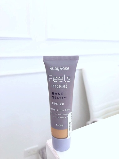 [UNIVERSE PIINK-000206] Base Serum Feel Moods Marca Ruby Rose Tono MC53 Claro